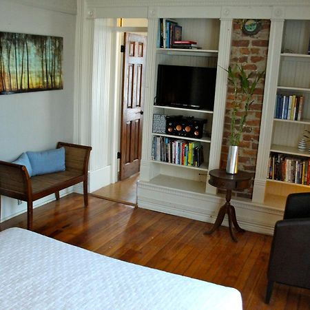 Eureka Zen Cottages ユリーカ・スプリングス エクステリア 写真